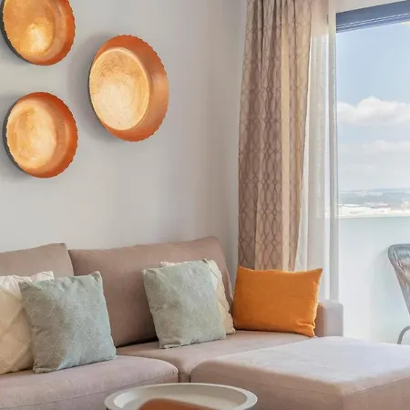 Beautiful In With Wifi, Outdoor Swimming Pool And Swimming Pool Lägenhet Estepona