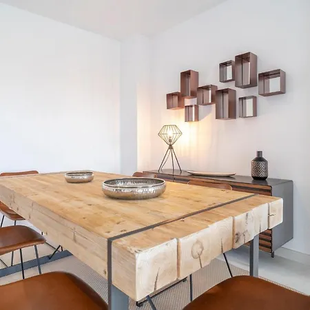 Lägenhet Beautiful In With Wifi, Outdoor Swimming Pool And Swimming Pool